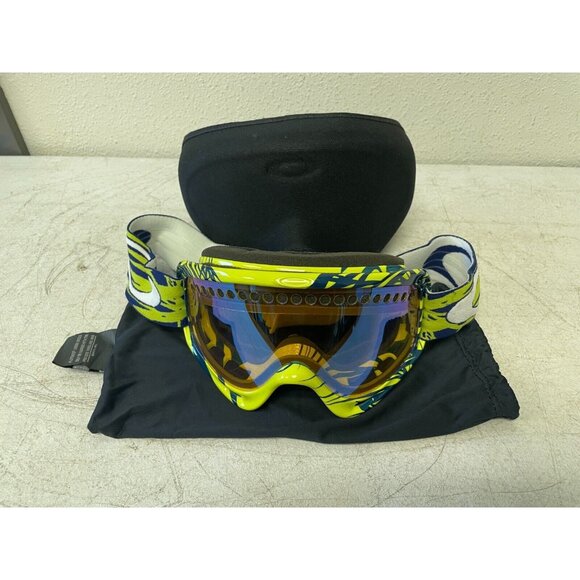 Oakley A Frame Fire Iridium Polarized Goggles - Picture 1 of 6